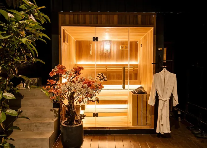 فيلة Lake-front Luxury بيدوغول